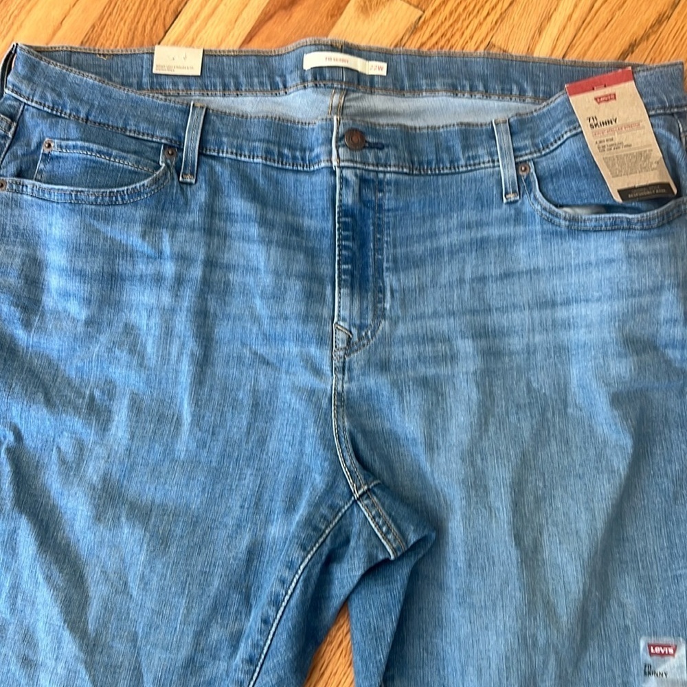 - Levi’s 711 skinny - Picture 4 of 4